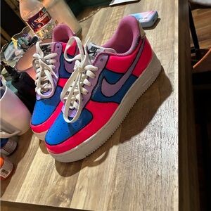 Nike Women's Vibrant Pink and Blue Sneakers
